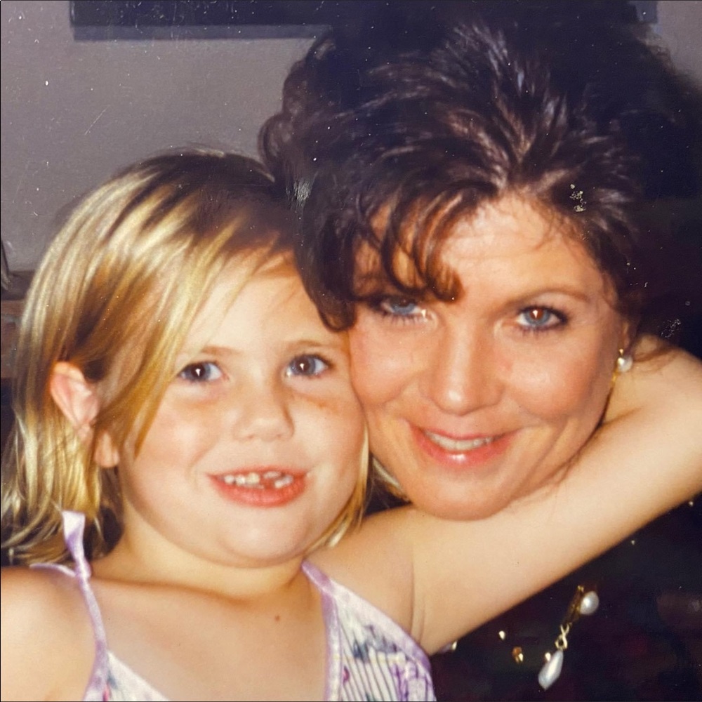 Meet your Posher, Nana